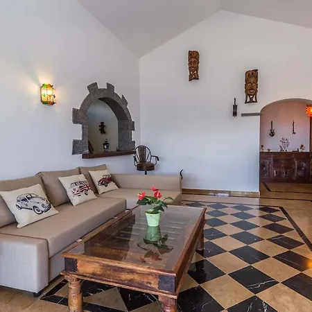 El Faro Villa Playa Blanca (Lanzarote)